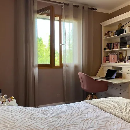 Sous Les Chenes De - Detente Et Teletravail