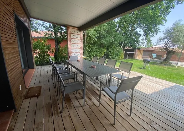 Sous Les Chenes De - Detente Et Teletravail