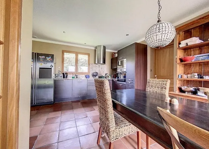 Villa Sous Les Chenes De - Detente Et Teletravail *